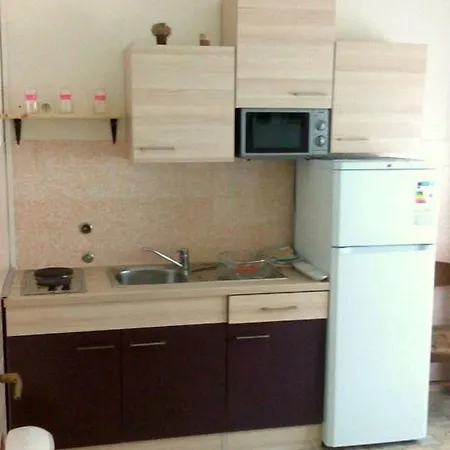 Apartment Ante *